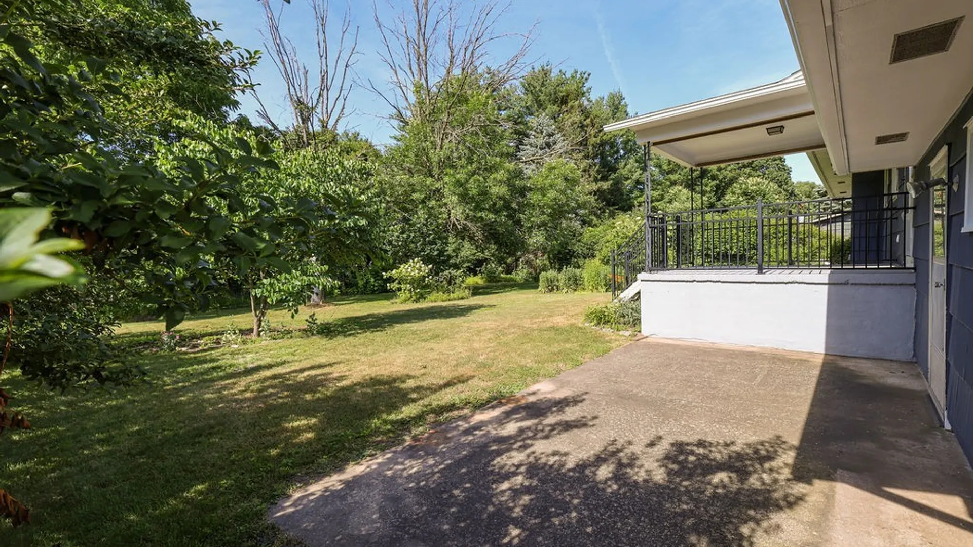 Property at 118 Colony Park Drive, Salina, NY 13088 45
