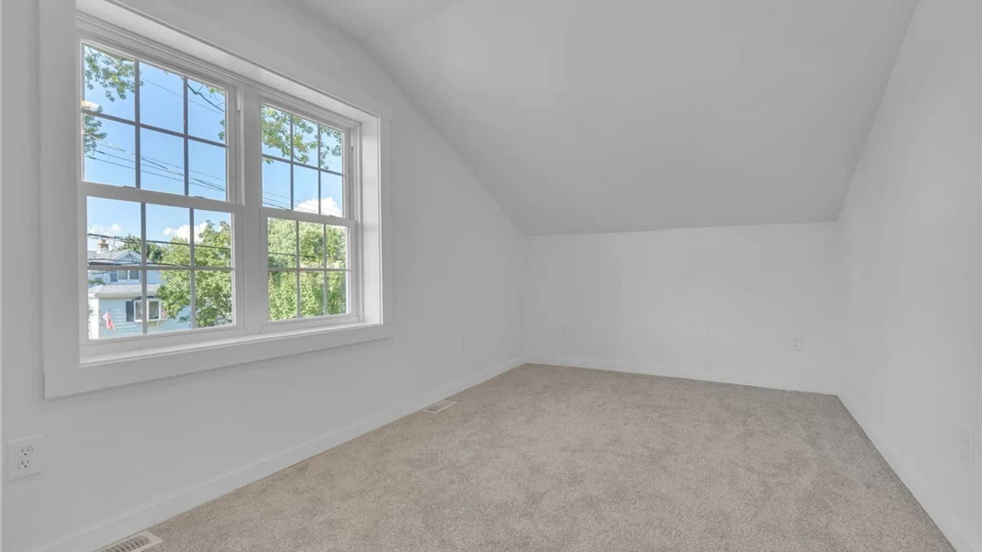 Property at 531 Marilla Street, Buffalo, NY 14220 39