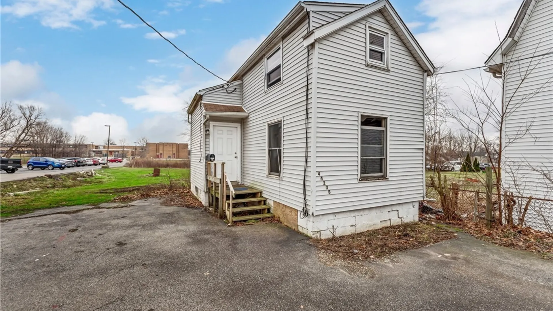 Property at 4423 Union Road, Cheektowaga, NY 14225 25