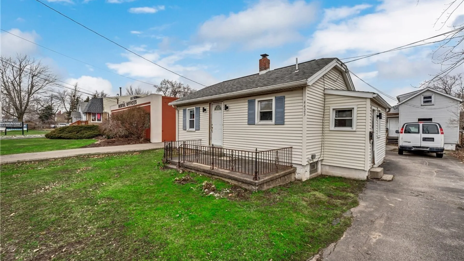 Property at 4423 Union Road, Cheektowaga, NY 14225 30