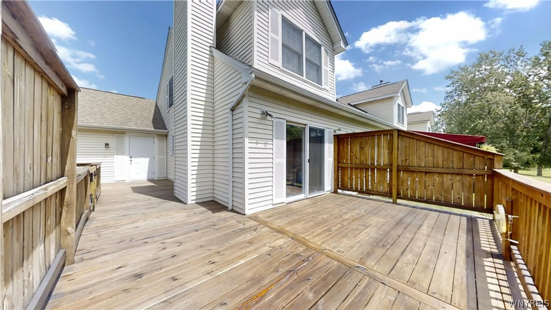 Property at 9 Hawthorne, Lancaster, NY 14043 35
