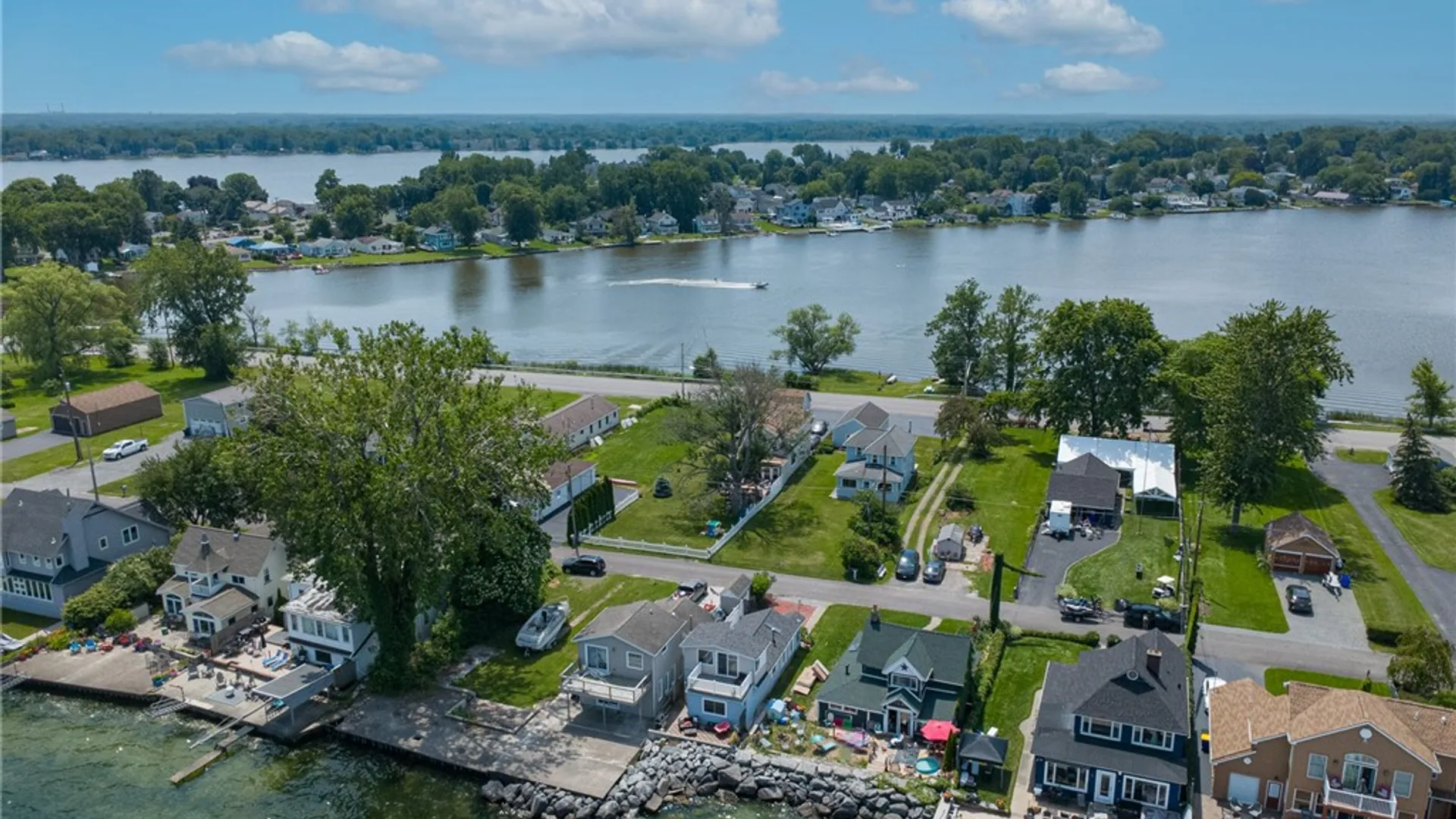 Property at 2758 Edgemere Drive, Greece, NY 14612 32