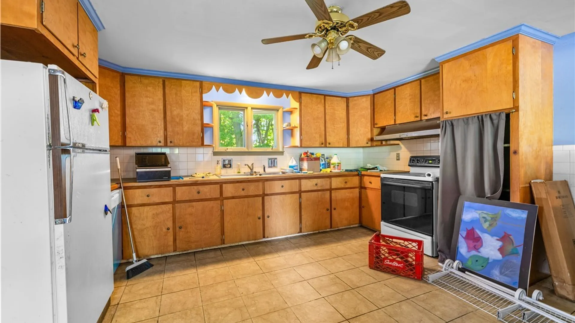 Property at 6 Crest Drive, Paris, NY 13456 2
