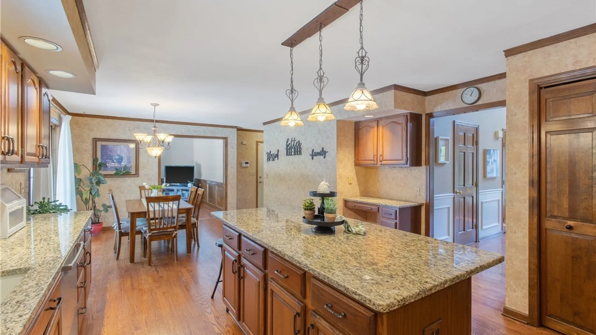 Property at 7618 Pico Lane, Lysander, NY 13027 8
