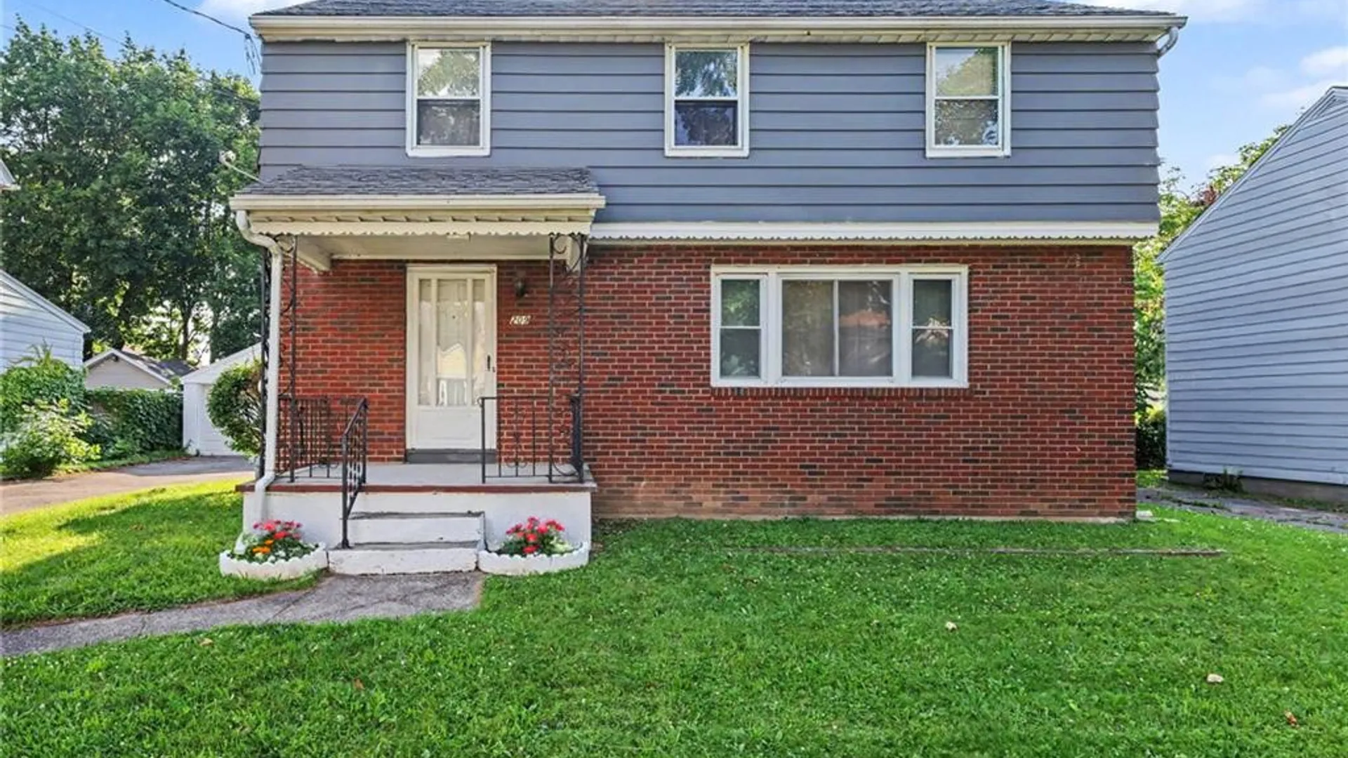 Property at 209 Saint Casimir Street, Rochester, NY 14621 2