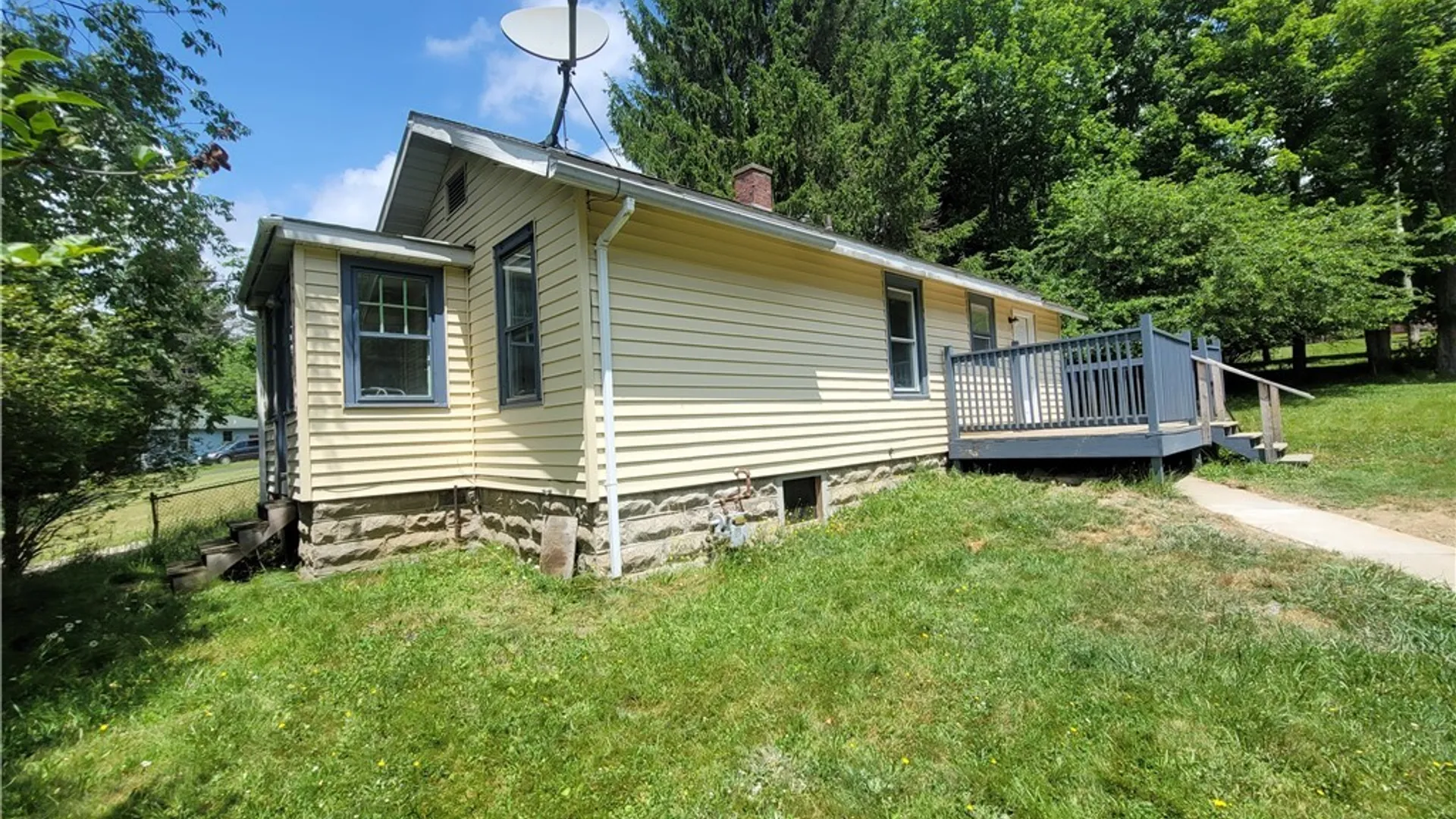 Property at 131 Elam Avenue, Jamestown, NY 14701 2