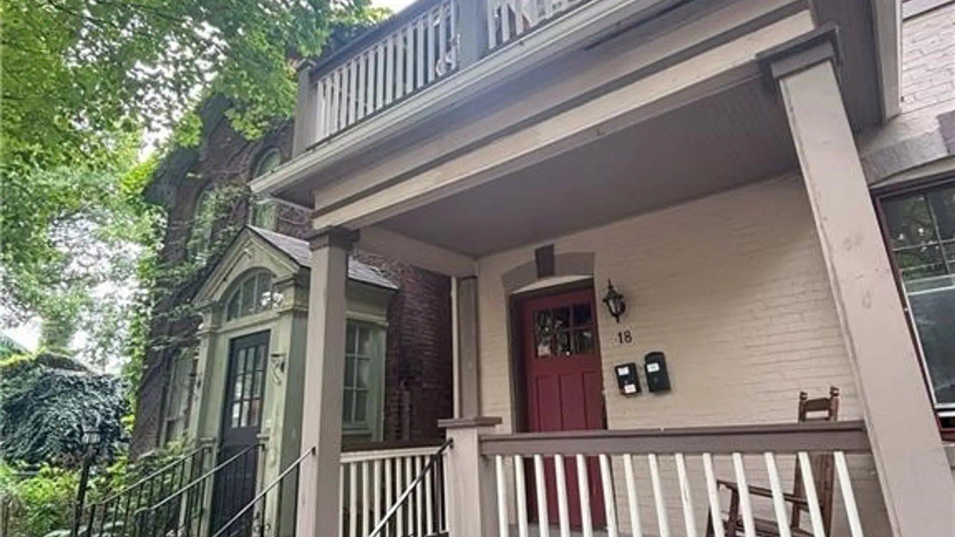 Property at 18 Irving Place, Buffalo, NY 14201 2