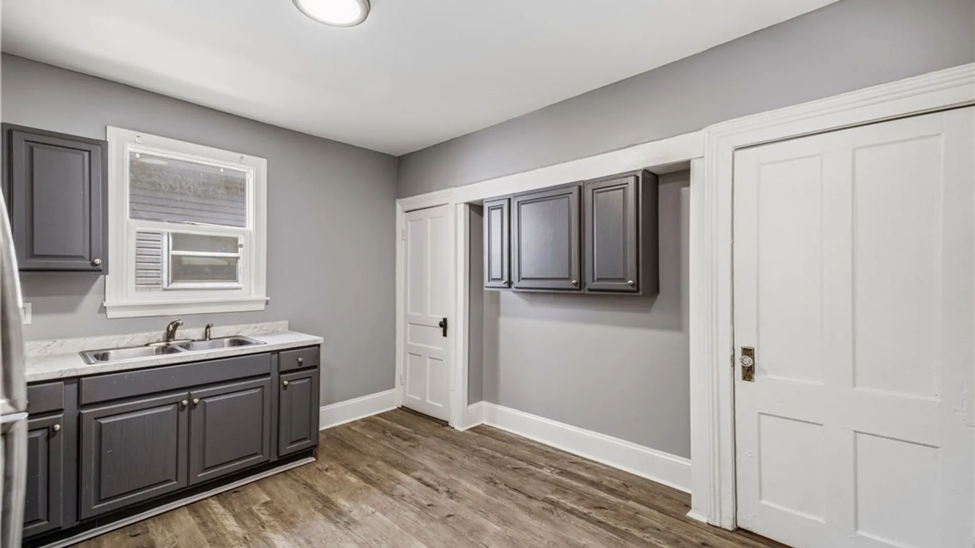 Property at 389 Military Road, Buffalo, NY 14207 10