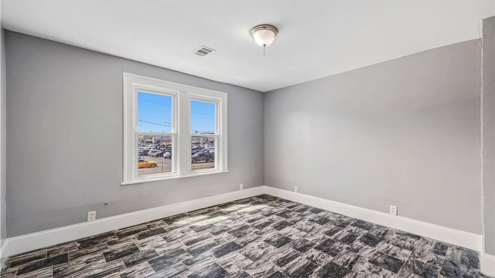 Property at 389 Military Road, Buffalo, NY 14207 15