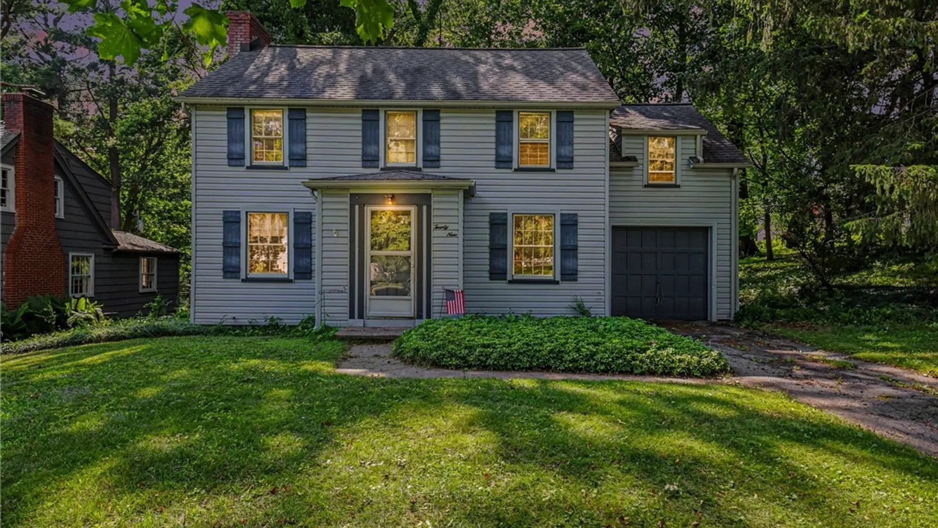 Property at 29 Park Lane, Brighton, NY 14625 24