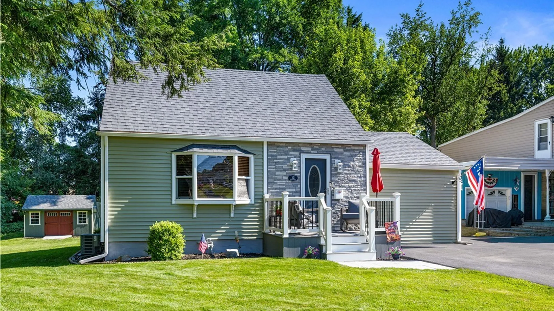 Property at 12 Davis Place, New Hartford, NY 13413 2
