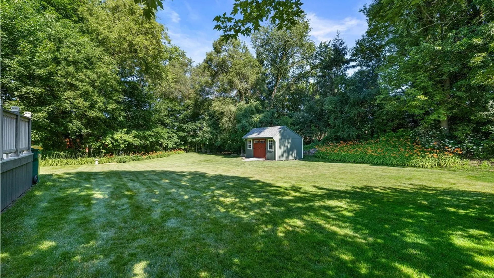 Property at 12 Davis Place, New Hartford, NY 13413 25