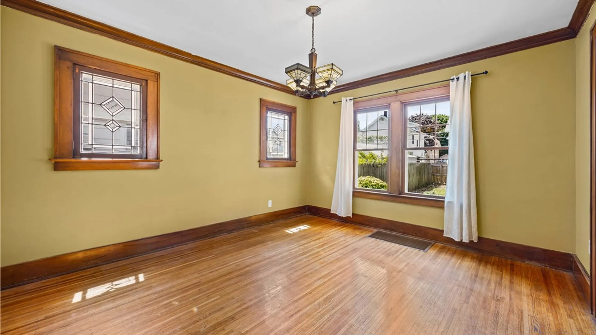 Property at 24 Martinot Avenue, Rochester, NY 14609 14