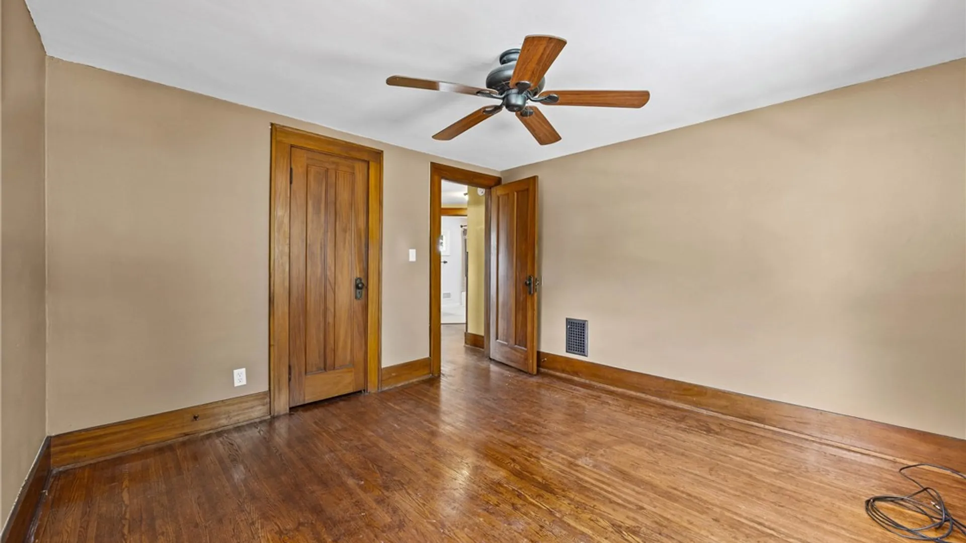 Property at 24 Martinot Avenue, Rochester, NY 14609 24