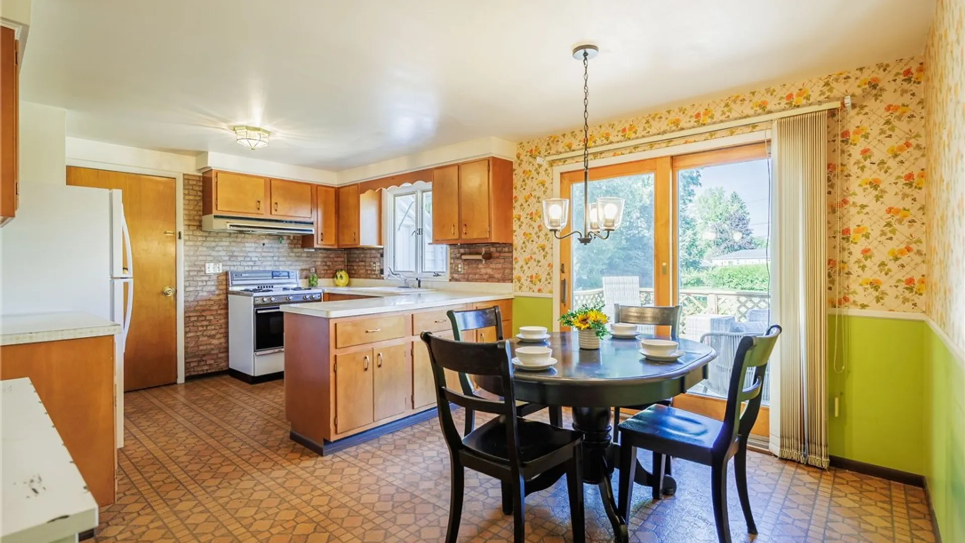 Property at 1068 High Vista, Webster, NY 14580 16