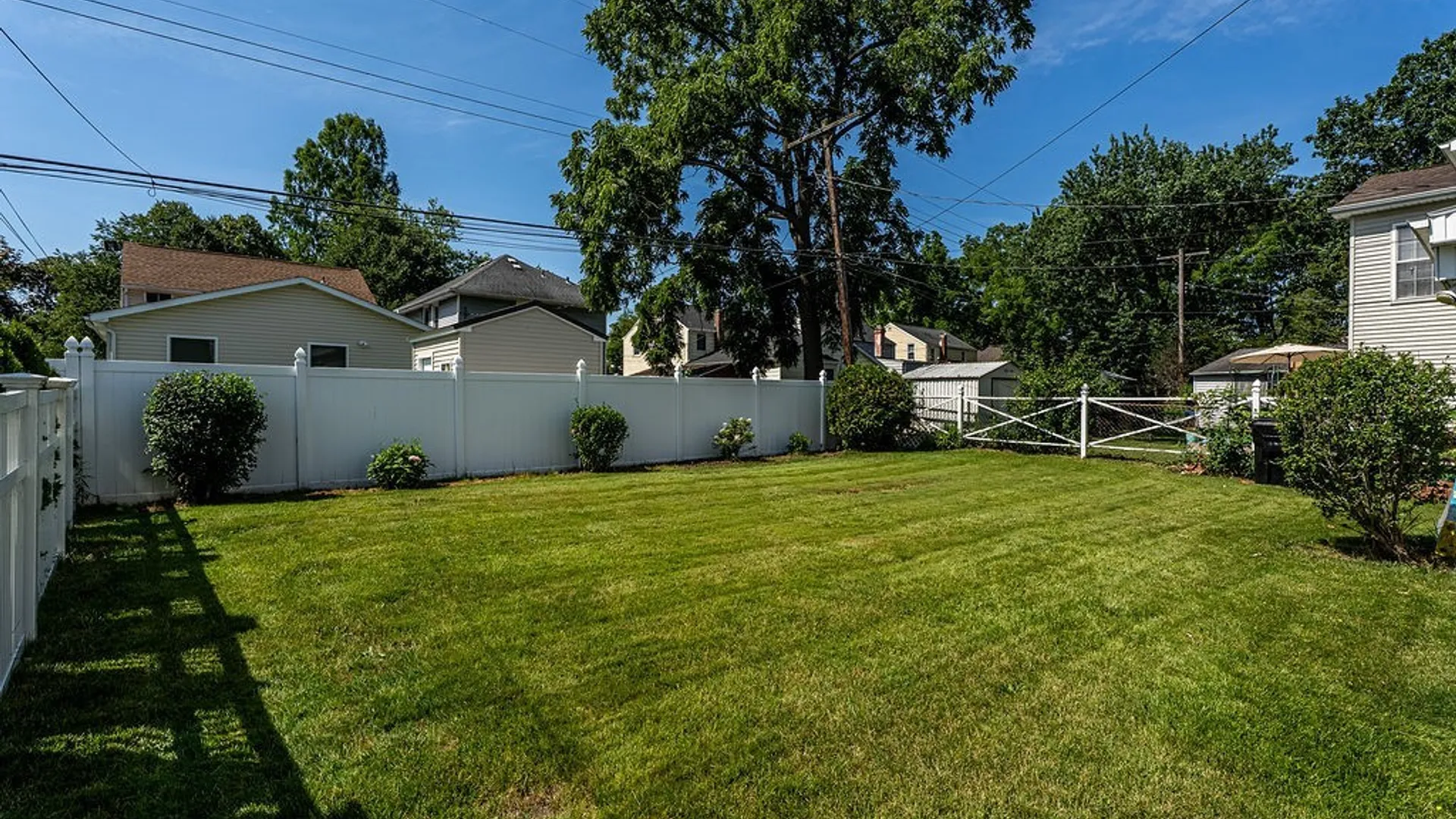 Property at 41 Southwood Drive, Tonawanda, NY 14223 5