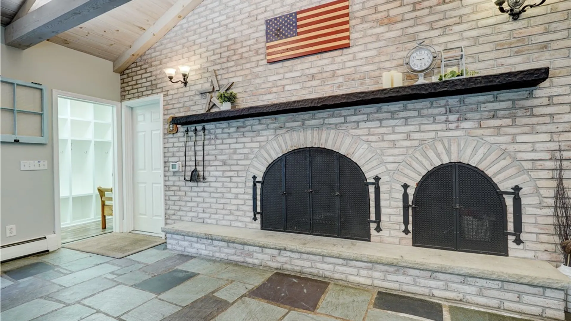 Property at 42 Sunset Boulevard, Pittsford, NY 14534 12