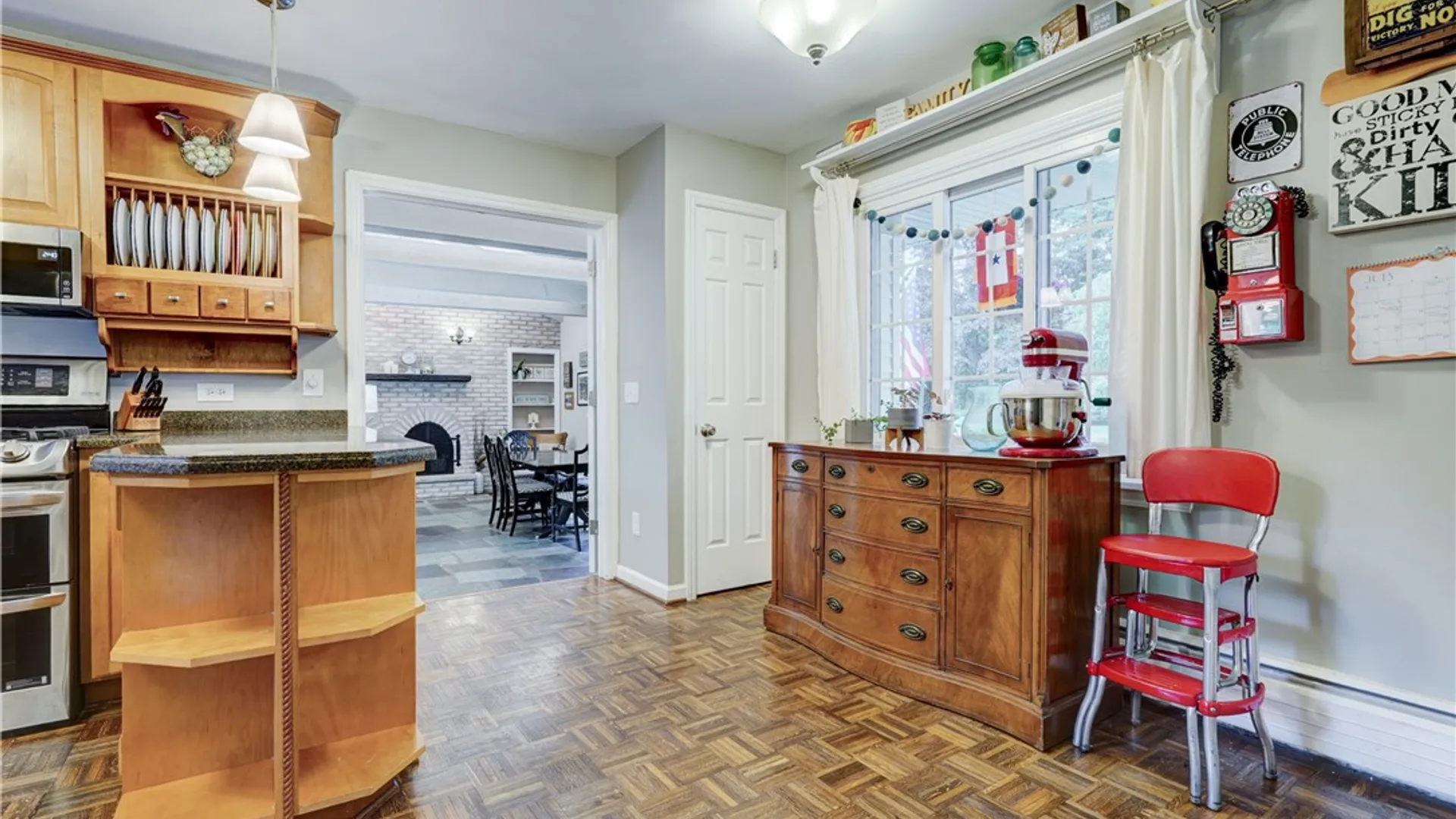 Property at 42 Sunset Boulevard, Pittsford, NY 14534 5