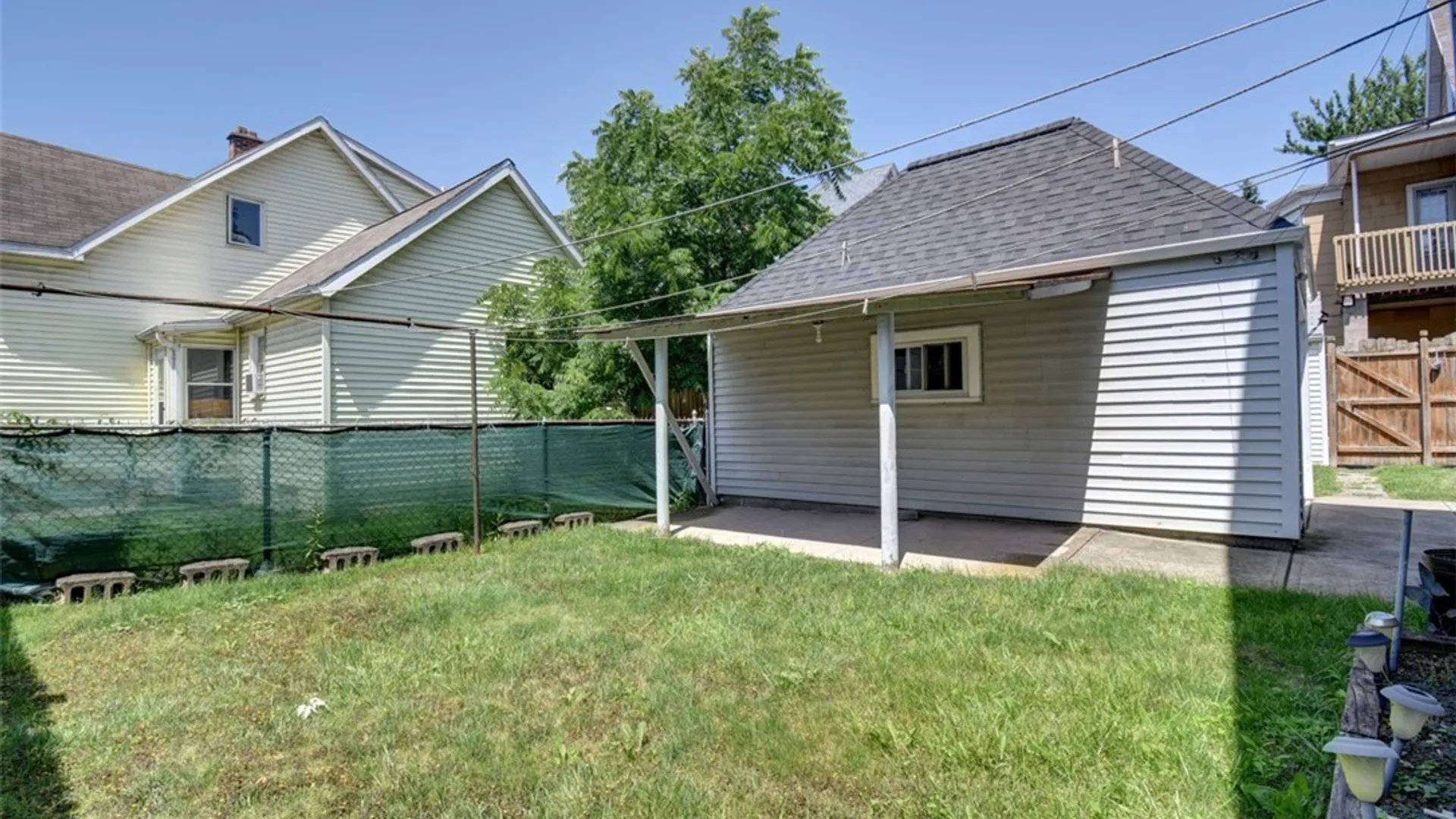 Property at 316-318 East Street, Buffalo, NY 14207 44