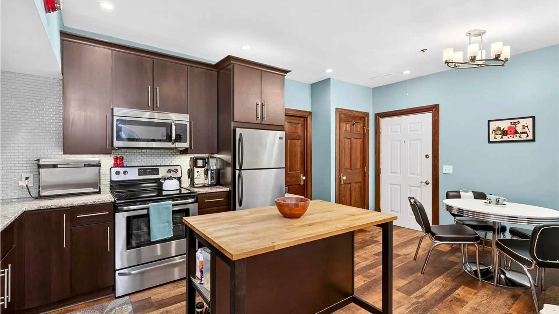 Property at 231 Richmond Avenue, Buffalo, NY 14222 7