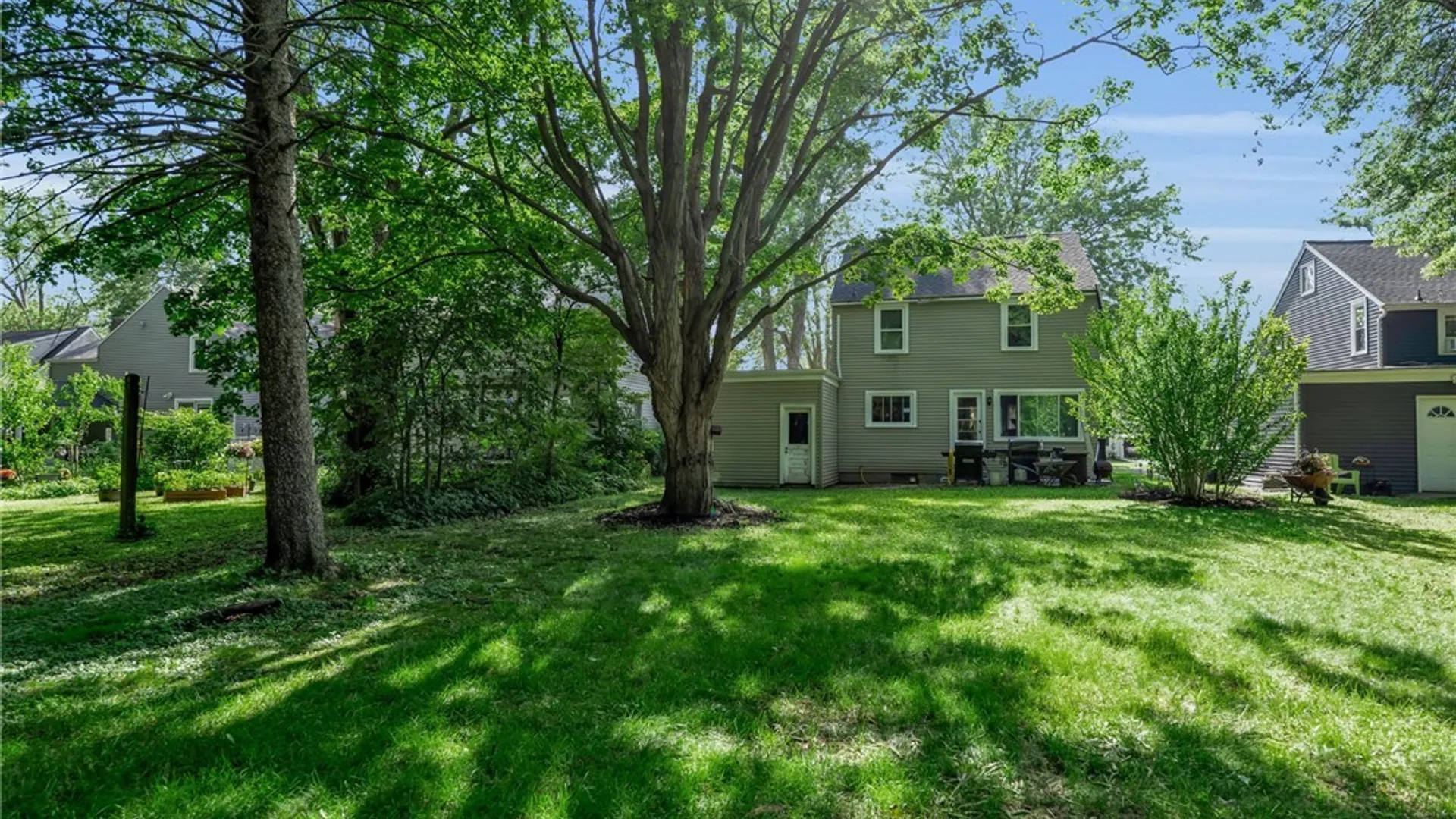 Property at 95 Victory Avenue, Hamburg, NY 14075 33