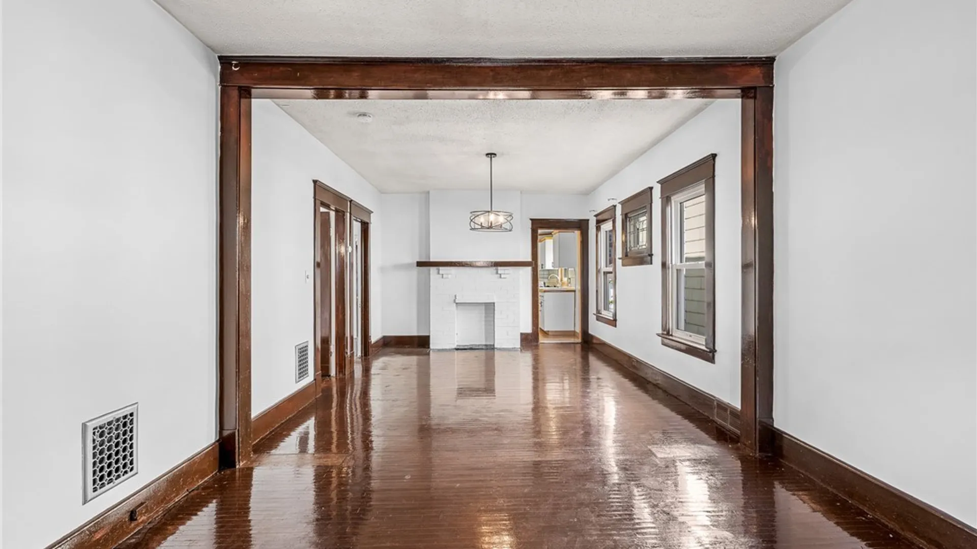 Property at 40 Magnolia Avenue, Buffalo, NY 14220 11