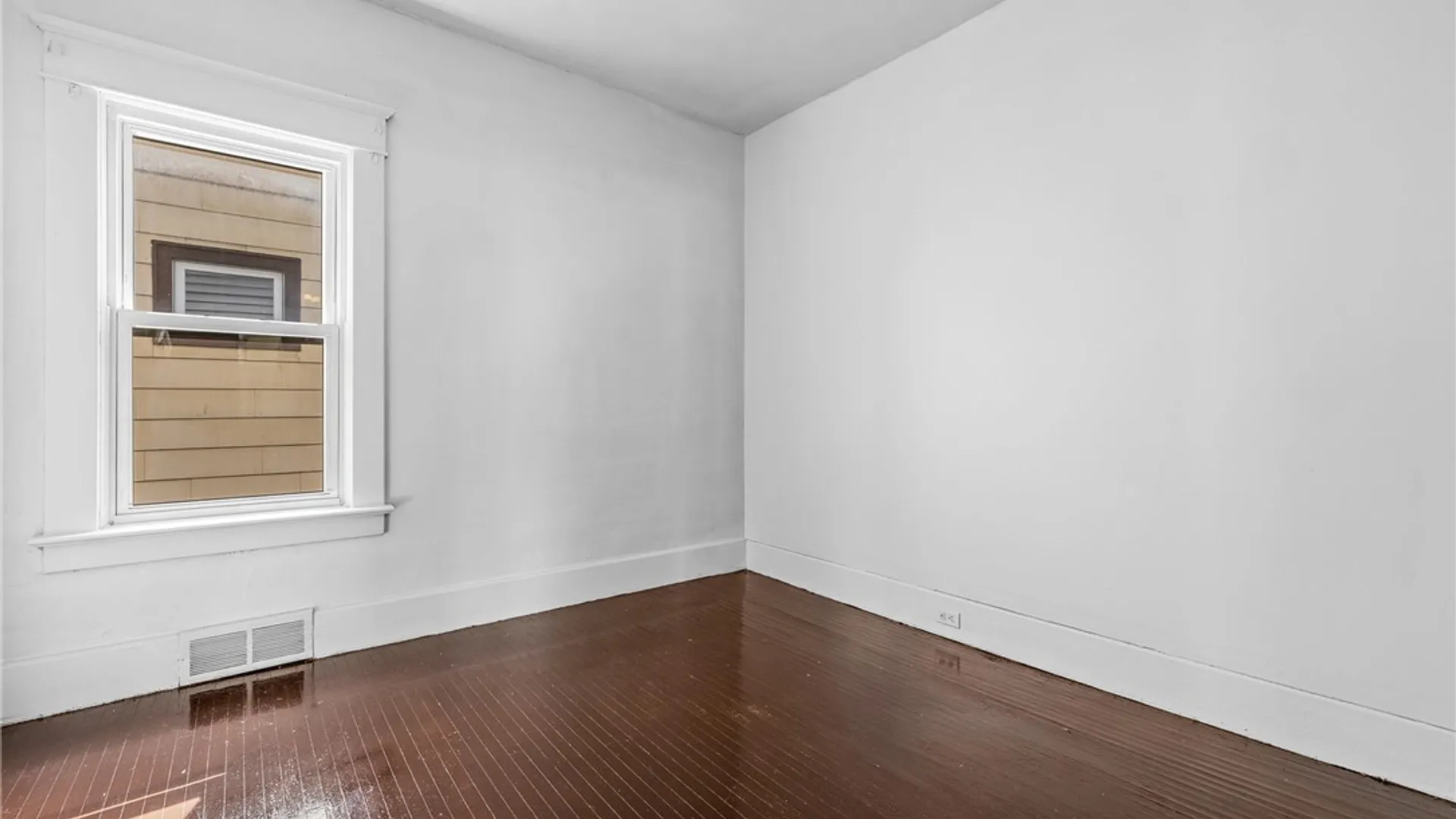 Property at 40 Magnolia Avenue, Buffalo, NY 14220 15