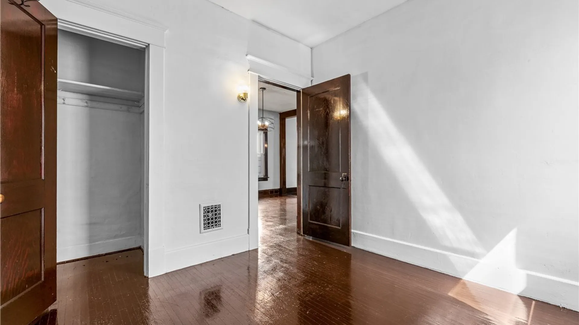 Property at 40 Magnolia Avenue, Buffalo, NY 14220 16