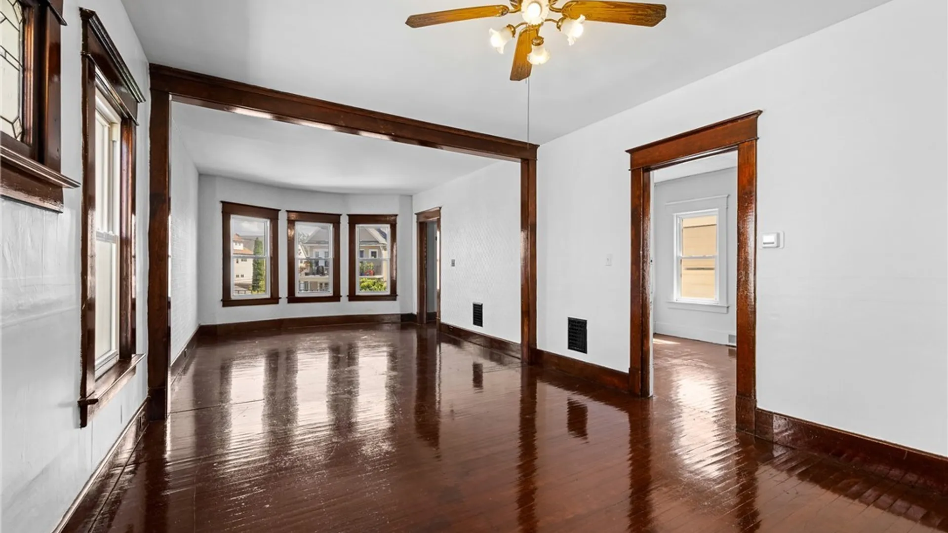 Property at 40 Magnolia Avenue, Buffalo, NY 14220 35