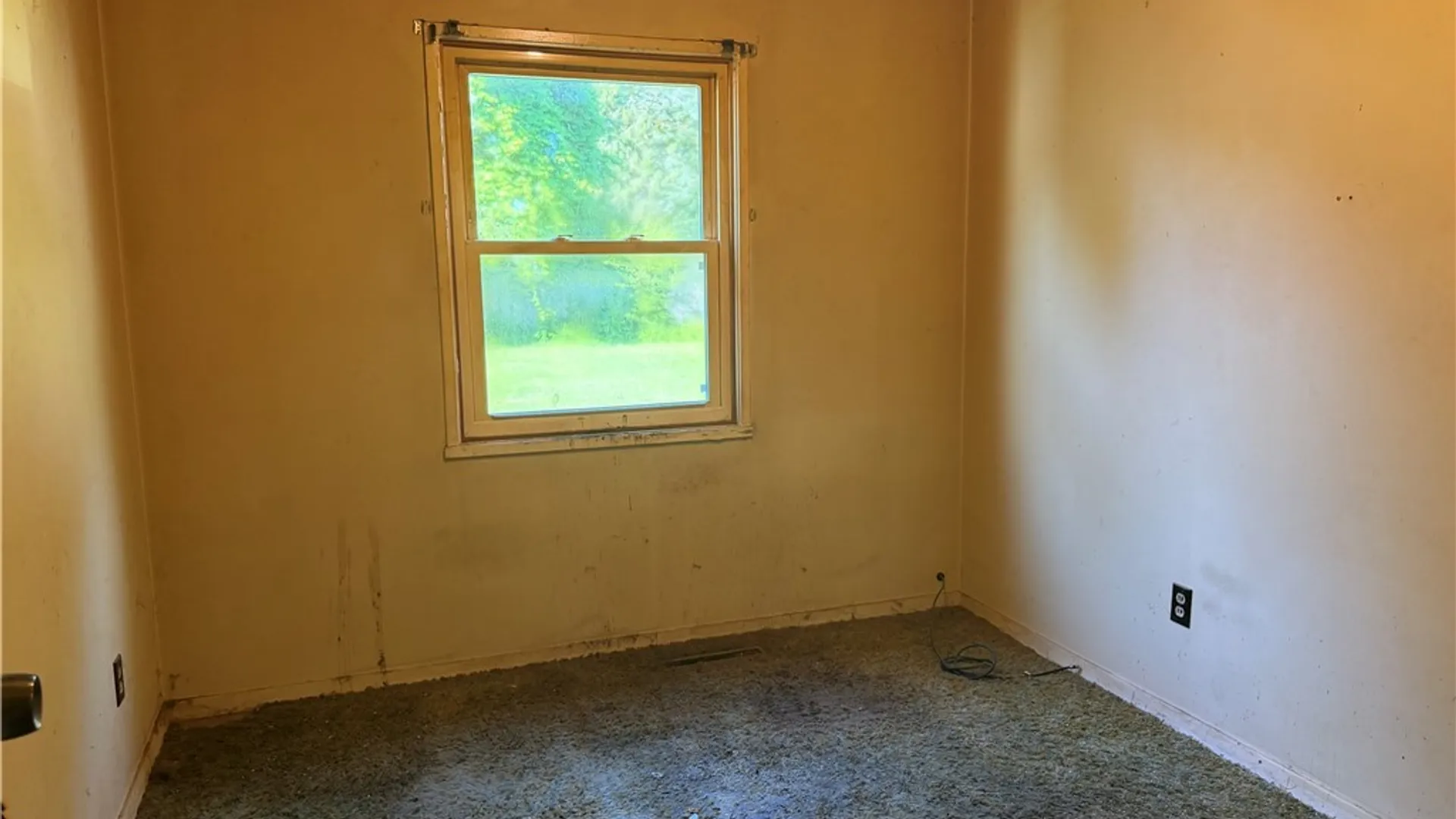 Property at 35 Bakeman Street, Fulton, NY 13069 8