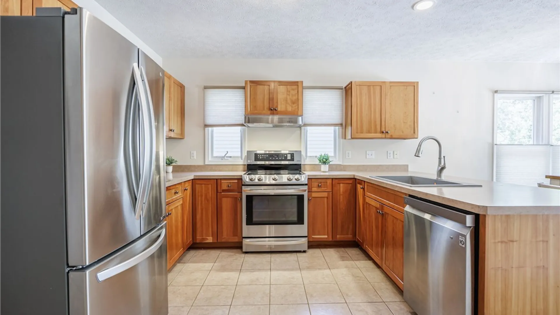 Property at 764 Bel Arbor, Webster, NY 14580 22