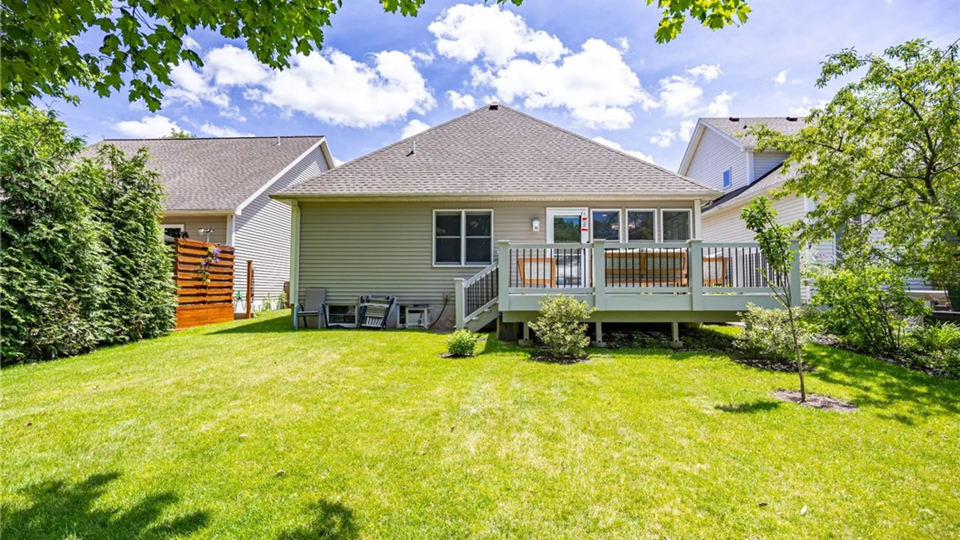 Property at 764 Bel Arbor, Webster, NY 14580 4