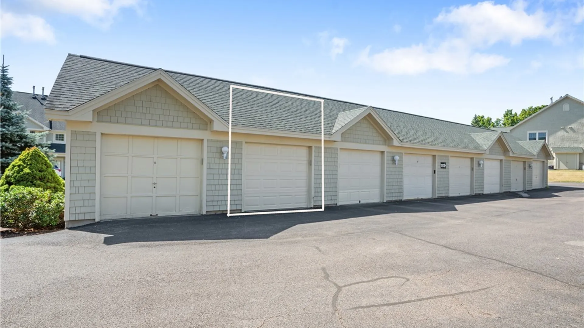 Property at 2001 Drummers Court, Lysander, NY 13027 24