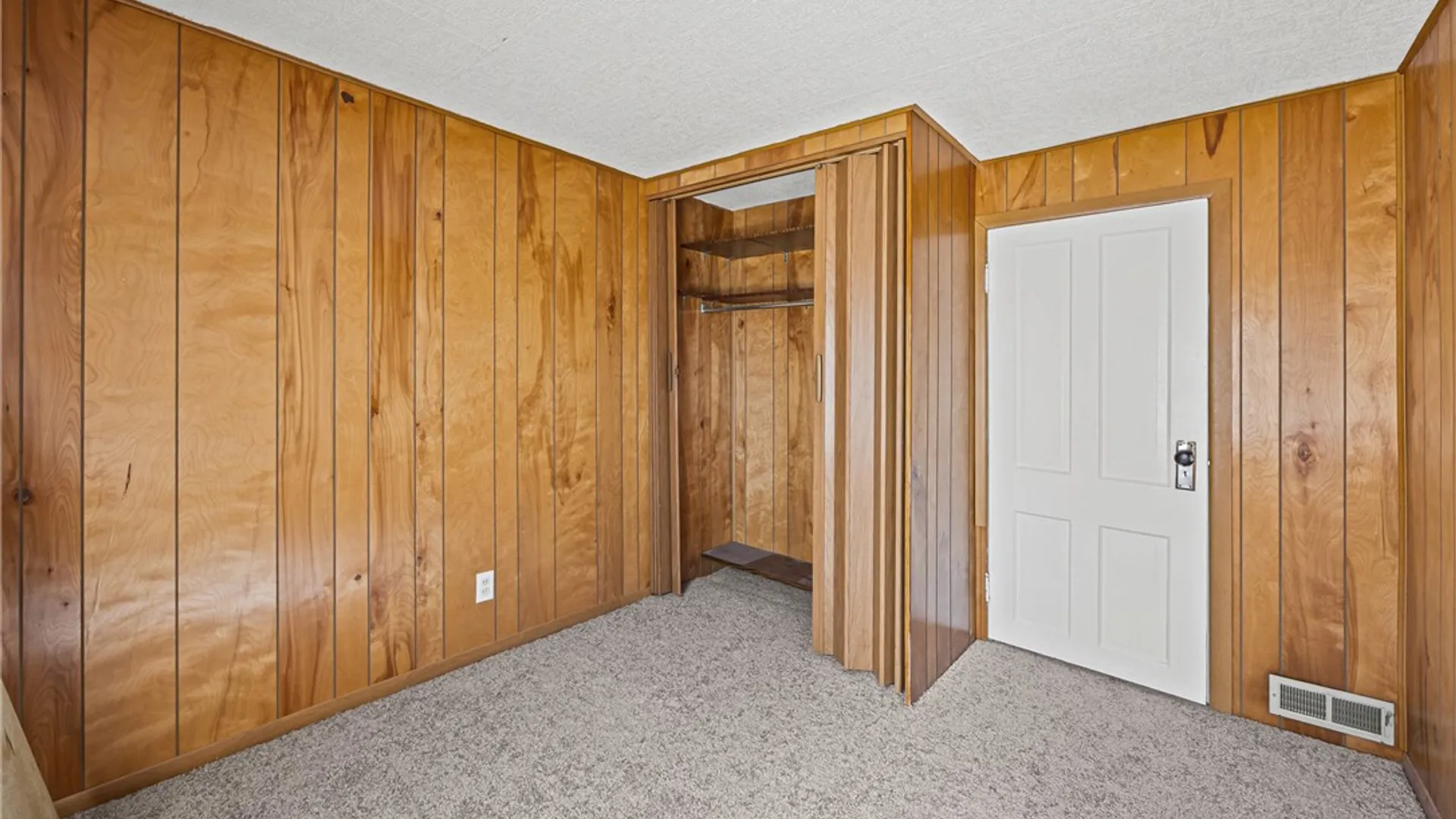 Property at 38 Sobieski Street, Rochester, NY 14621 23