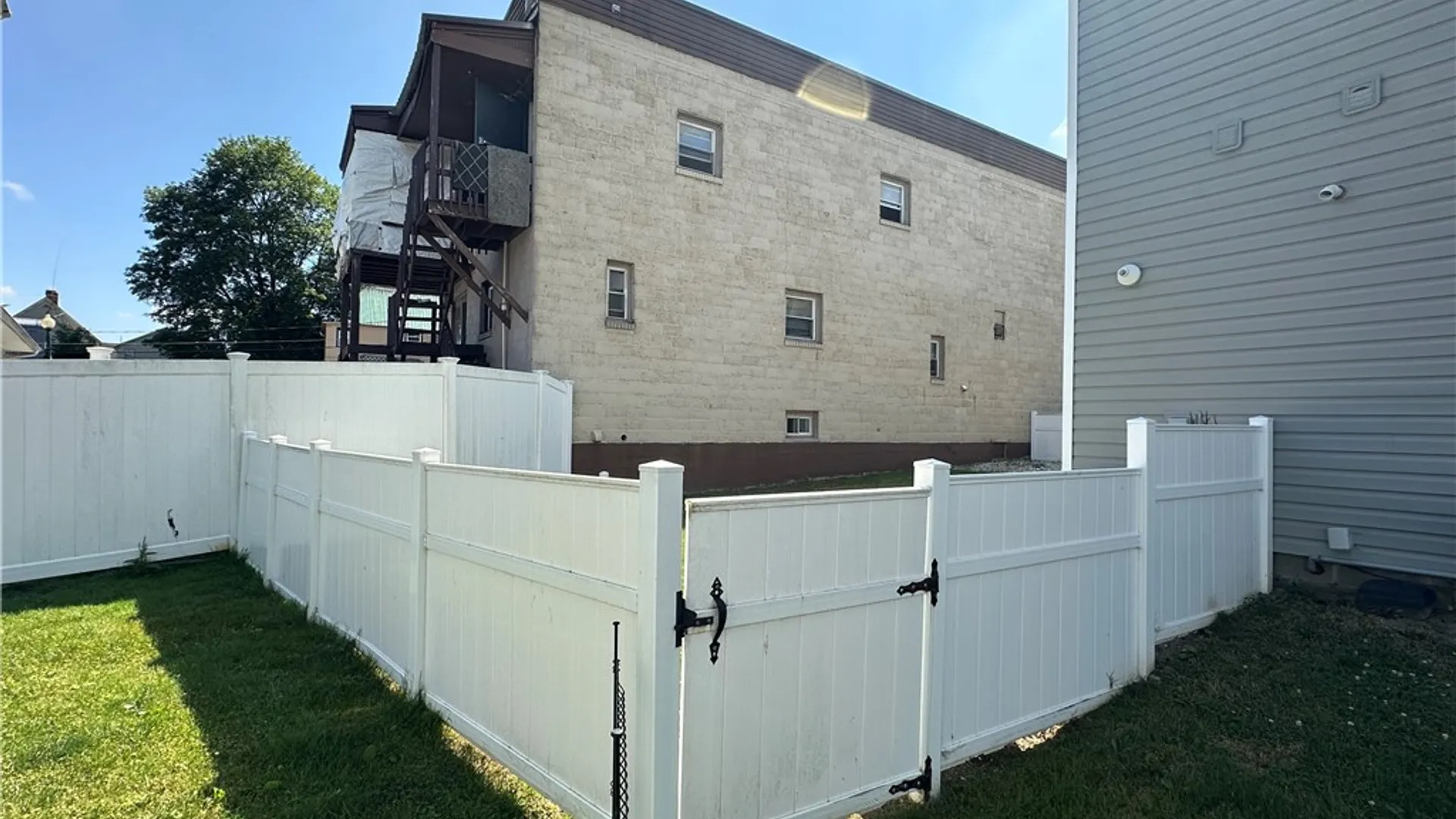 Property at 40 Elm Street, Bradford City, PA 16701 33