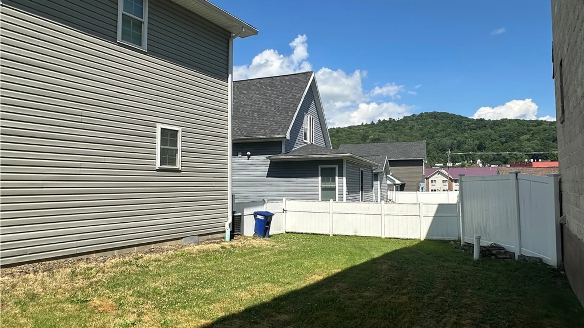 Property at 40 Elm Street, Bradford City, PA 16701 35