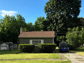 Property at 141 Caroline Street, Albion, NY 14411