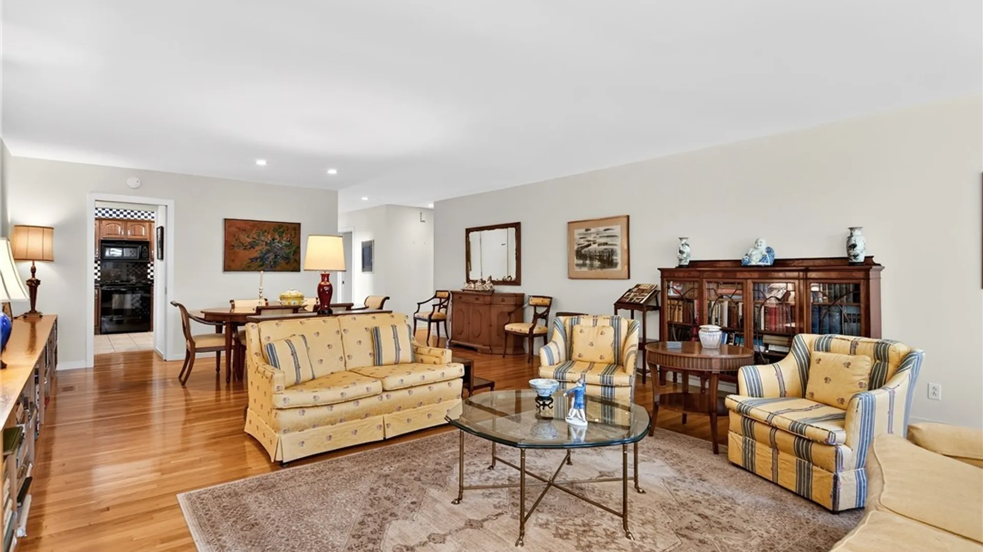 Property at 30 New Amsterdam Avenue, Buffalo, NY 14216 23