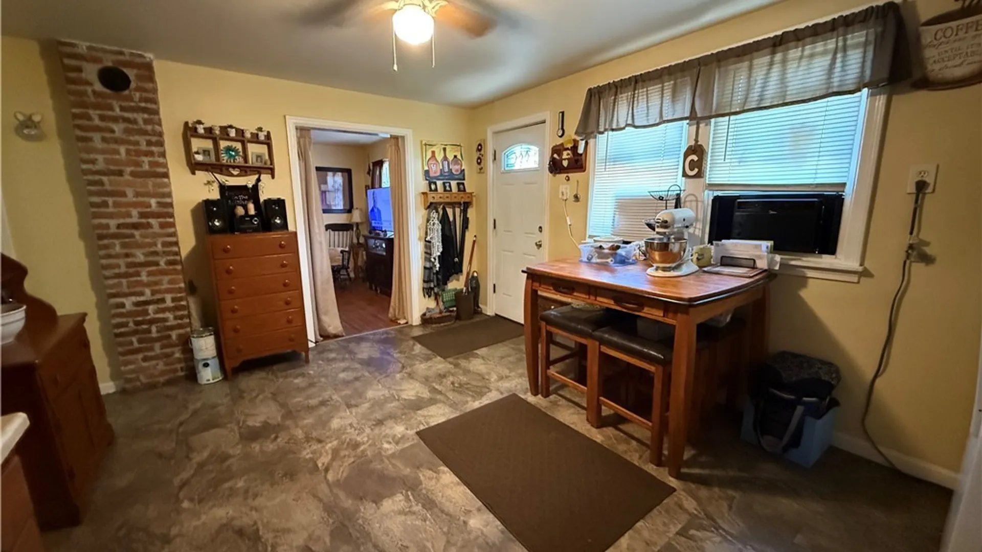 Property at 889 Oliver Street, North Tonawanda, NY 14120 10
