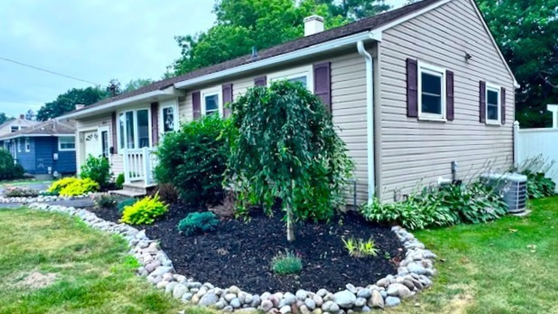 Property at 611 Locust Drive, Utica, NY 13502 5