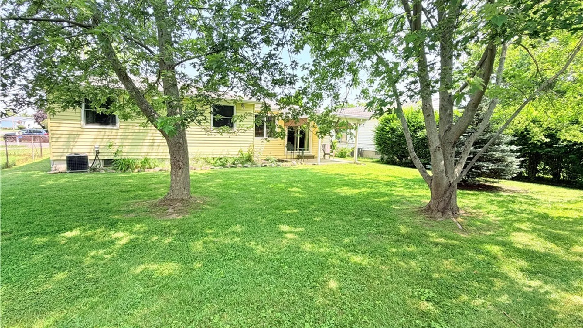 Property at 3920 Brian Court, Hamburg, NY 14075 28