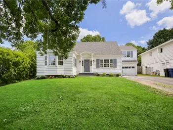 Property at 113 Hatherly Road, Syracuse, NY 13224