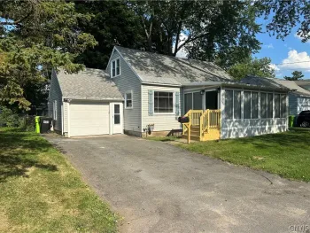 Property at 216 Crestwood Drive, Salina, NY 13212