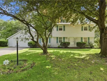 Property at 107 Wheatstone Circle, Perinton, NY 14450