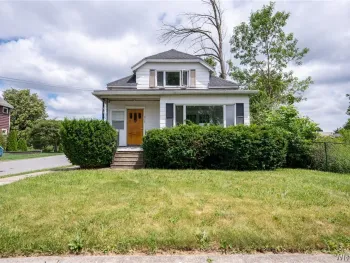 Property at 315 Grandview Avenue, Tonawanda, NY 14223
