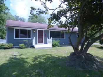 Property at 6 Forest Avenue, Irondequoit, NY 14622