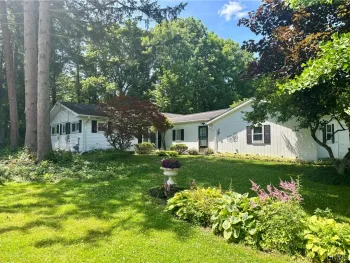 Property at 7 Highland Street, Skaneateles, NY 13152