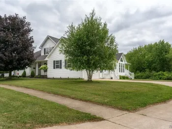 Property at 25 Elmsford Drive, West Seneca, NY 14224