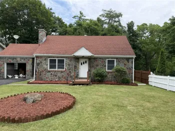 Property at 452 West Avenue, Arcadia, NY 14513
