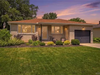 Property at 256 Claudette Court, Cheektowaga, NY 14043